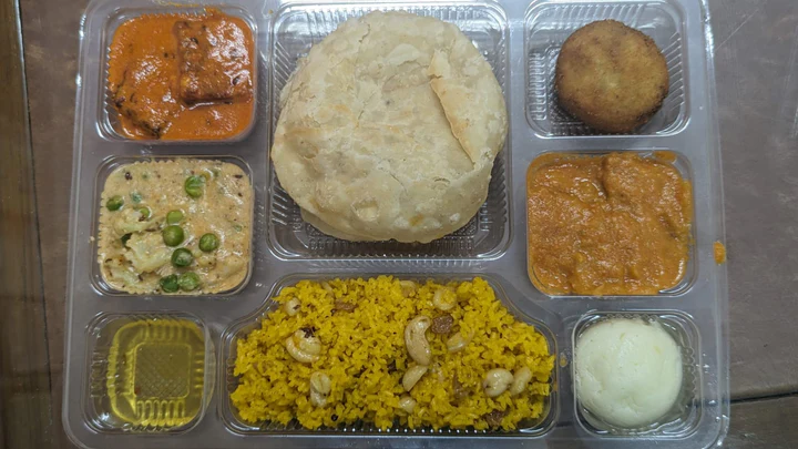 KC Das MOHABHOJ THALI KC Das MOHABHOJ THALI